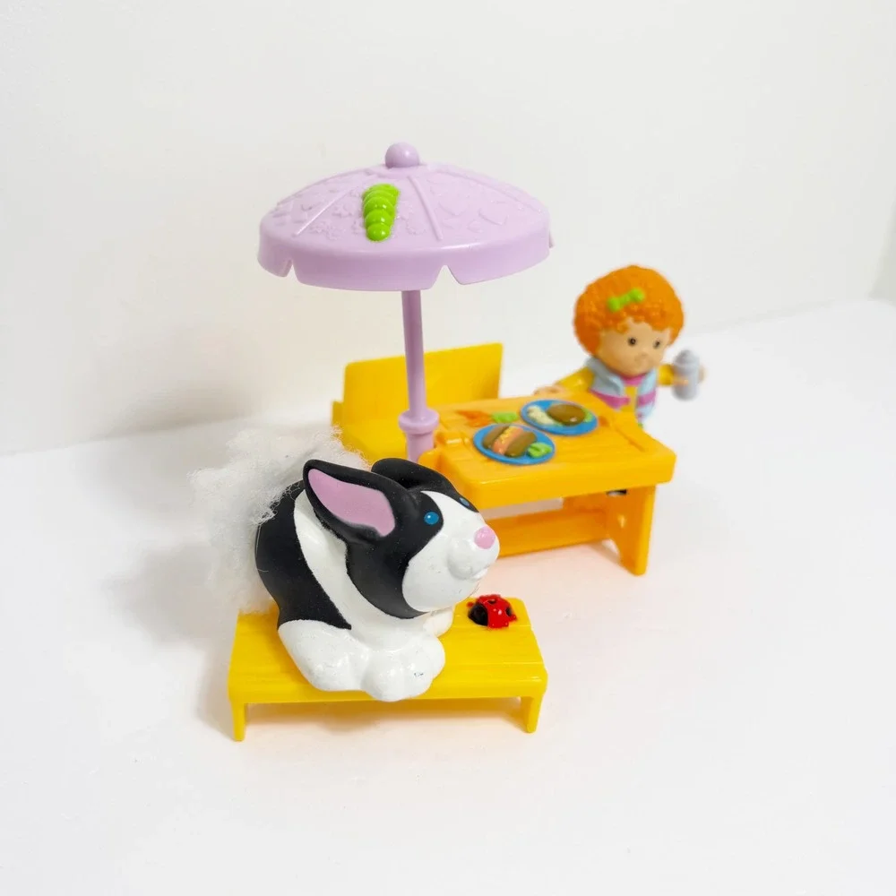 Fisher-Price Little People Elena & Her Sunny Day Picnic Bendable Legs Touch Feel